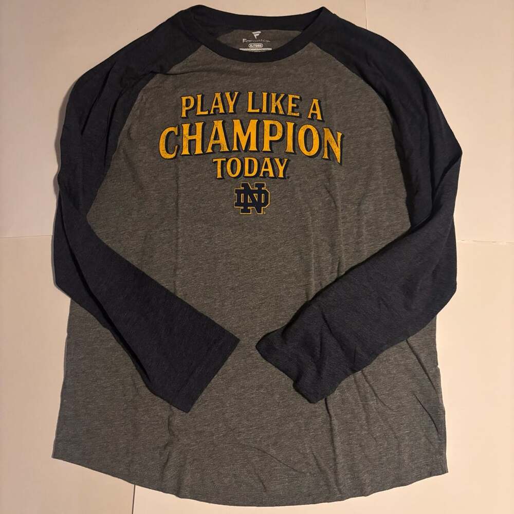 Fanatics Notre Dame Fighting Irish Play Like A Champion XL Long Sleeve T-Shirt